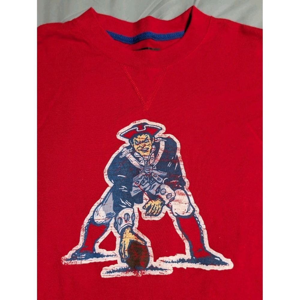 New England Patriots Long Sleeve Shirt Men's M Red NFL Team Apparel Pat Patriot - Picture 2 of 6